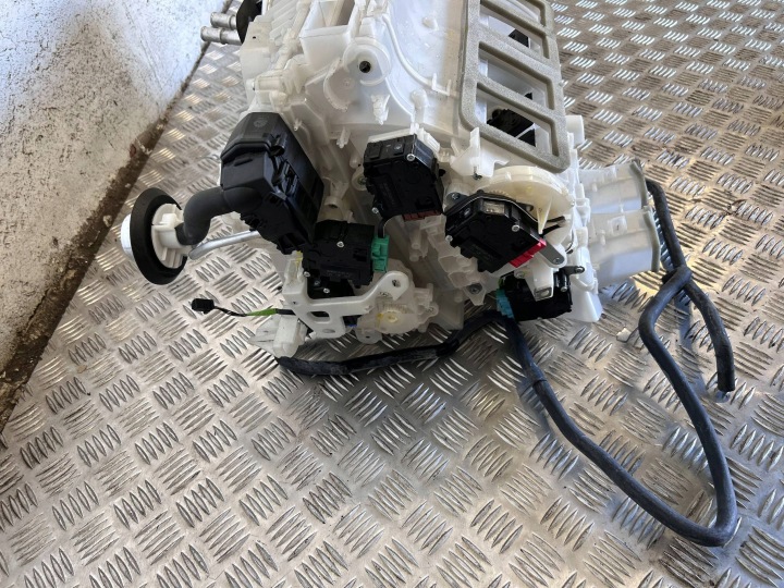 фото №8, Модуль нагрівача toyota mirai ii 87010-62060