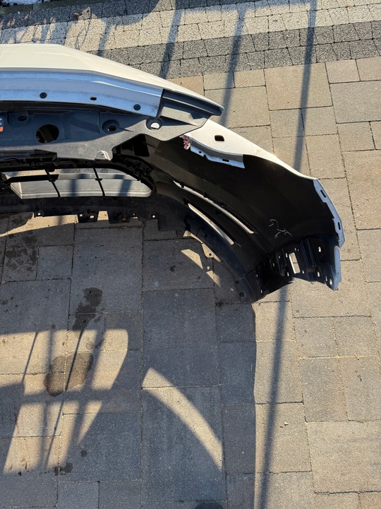 фото №11, Mazda mx30 бампер перед