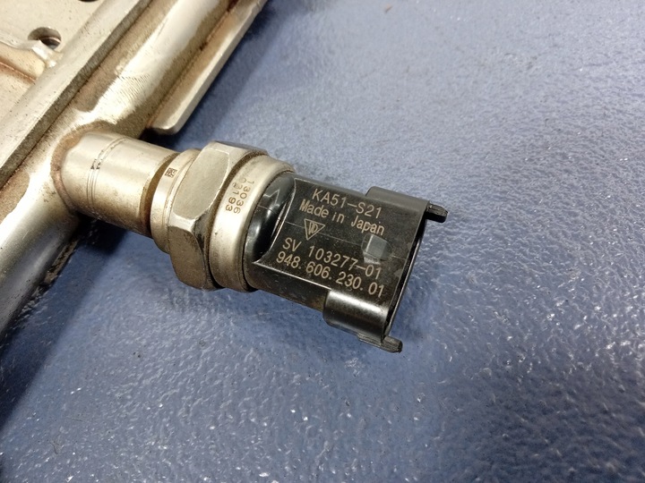 фото №7, Cayman ii 981 3.4 3.8 планка вприскувальний 9a111086004