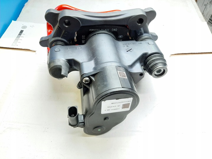 фото №12, Tesla модель y супорт гальмівний лівий зад 118864300c