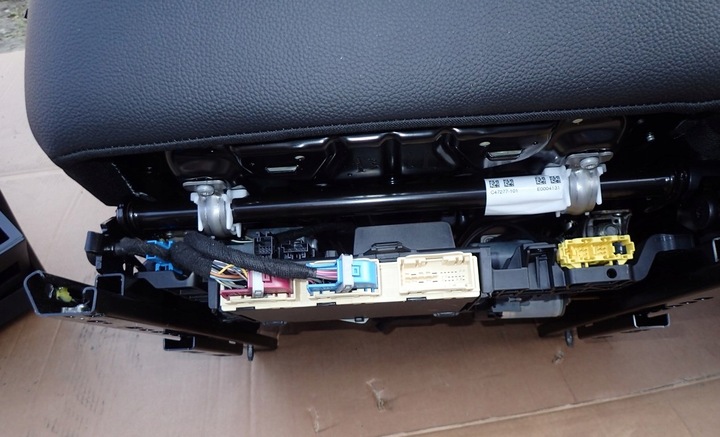 фото №8, Dw mercedes gls x166 сиденья кожа 7 мест