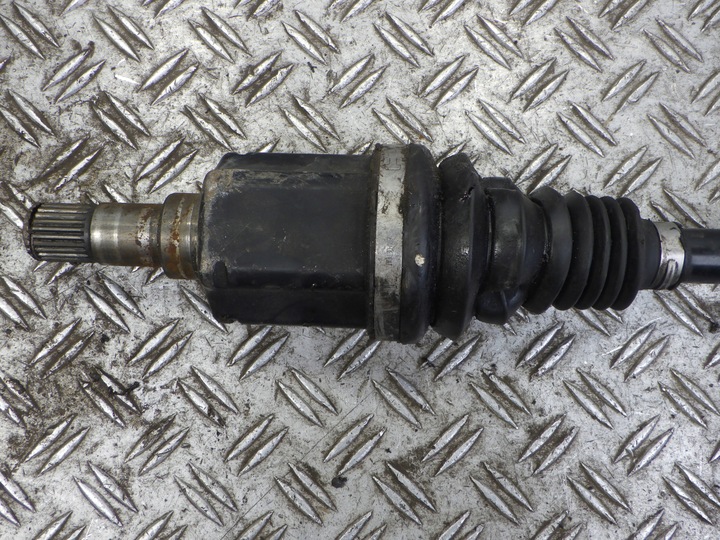 фото №8, Maserati levante полуось правая перед