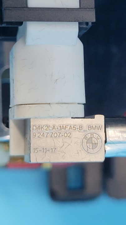 фото №7, Bmw 5' g31 518d touring бардачок полка ніша тунелю 9330664 штекер 9247707