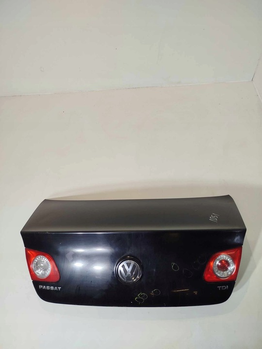 фото №1, Крышка багажника задняя vw passat b6 05-10 sedan
