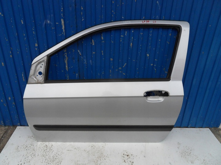 фото №1, Hyundai getz 02-08 дверь перед левый 3d 3 d cs
