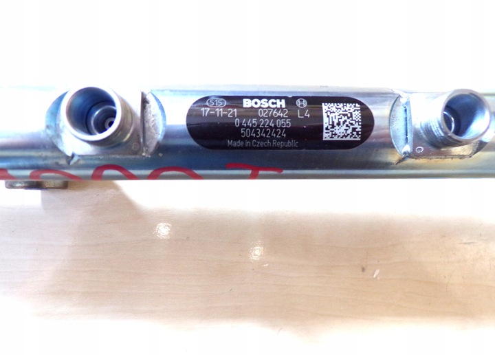 фото №5, Iveco daily 3.0 180km e5 планка впрыскивающий новая 0445224055