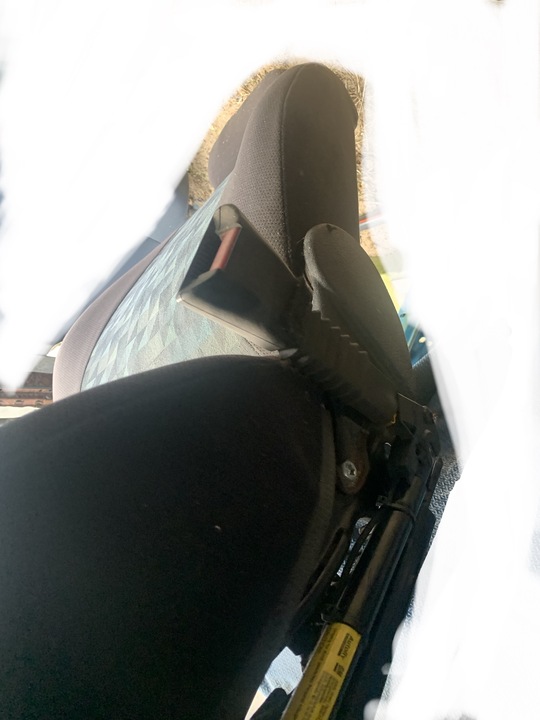 фото №9, Застібка натягувач ременя безпеки ліва astra g