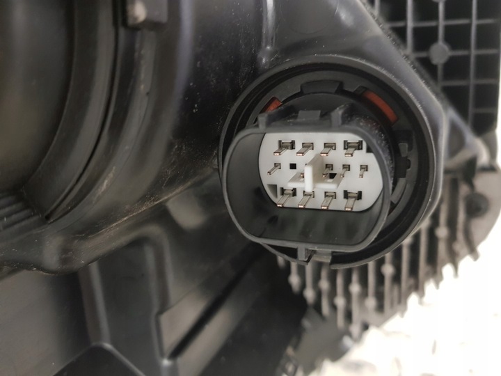 фото №11, Kia sportage 5 v 21- лампа левая передняя перед полный led комплектная идеальная