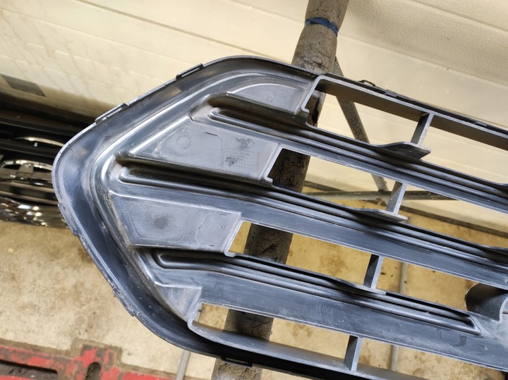 фото №11, Ford transit custom рестайлинг - решётка радиатора решётка бампера перед