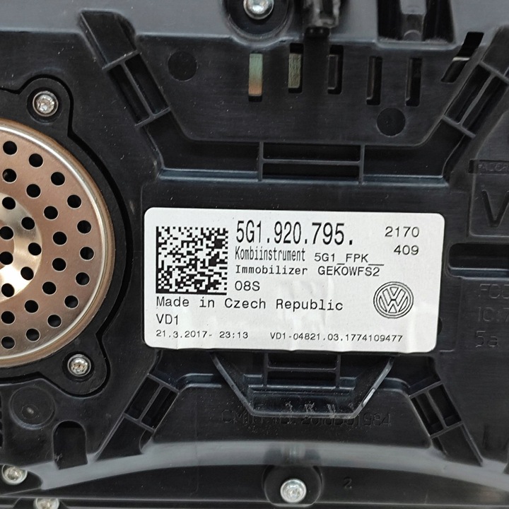 фото №8, Volkswagen golf vii 2017 спидометр / спидометр