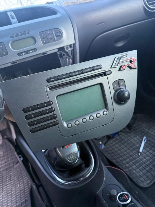 фото №6, Seat leon 2 2008 na запчасти jak двигатель дверь подлокотник карта klikatyzacj