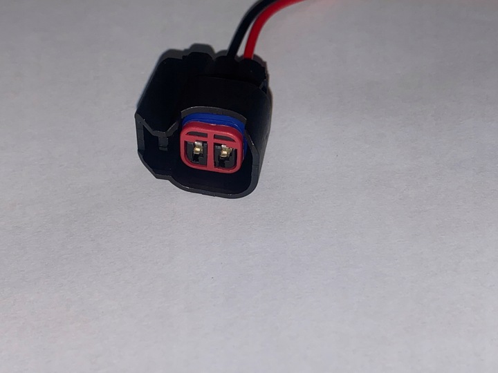 фото №1, Штекер 2 pin задней лампы задней цоколи ford focus mk2 c-max