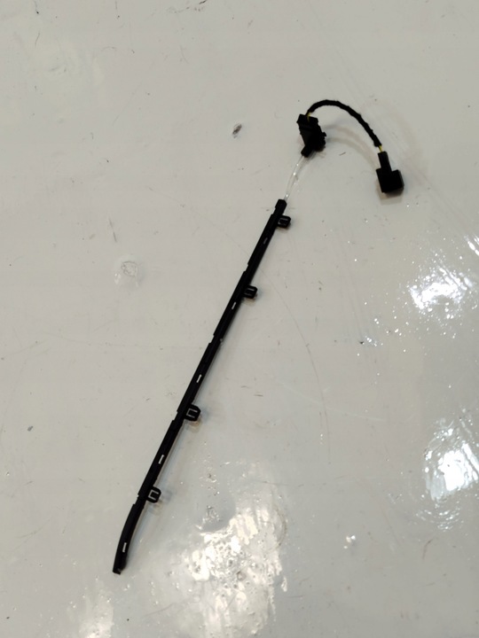 фото №1, Освещение led туннеля audi a4 b9 2.0 tdi 8w0947095