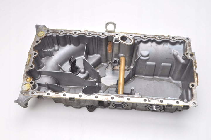 фото №9, Volvo s60 v60 2.4 d5 215km піддон масляна 9487159-aa 9g9n-6c624-ac