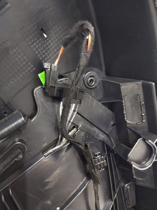 фото №10, 4g8867305 оббивка боковина двері лівий зад audi a7