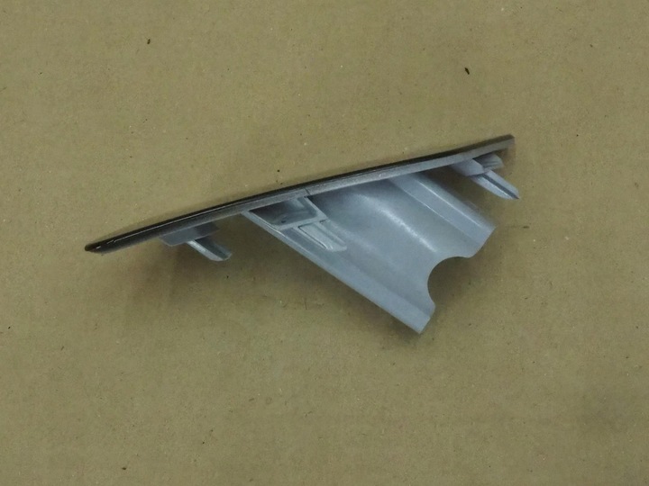 фото №12, Заглушка склоомивача ліва audi a3 8y 8y0955275