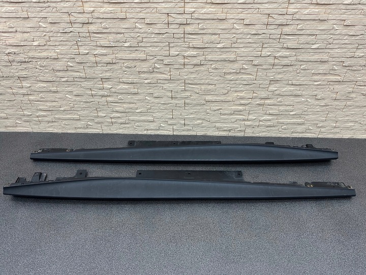 фото №1, Ferrari roma пороги поріг планка порогова сторона skirts