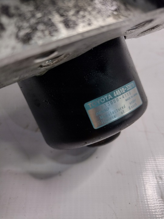 фото №8, Насос abs toyota celica vii 1,8vvti 133000-4110