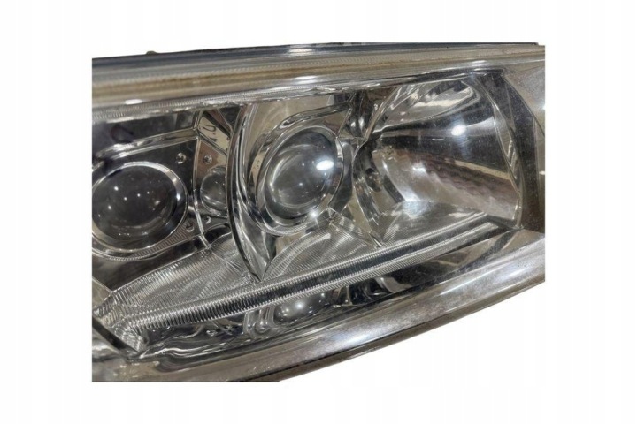 фото №8, Фара права передня skoda octavia i 1u2 1u1941016m 1.4l дизель 2007