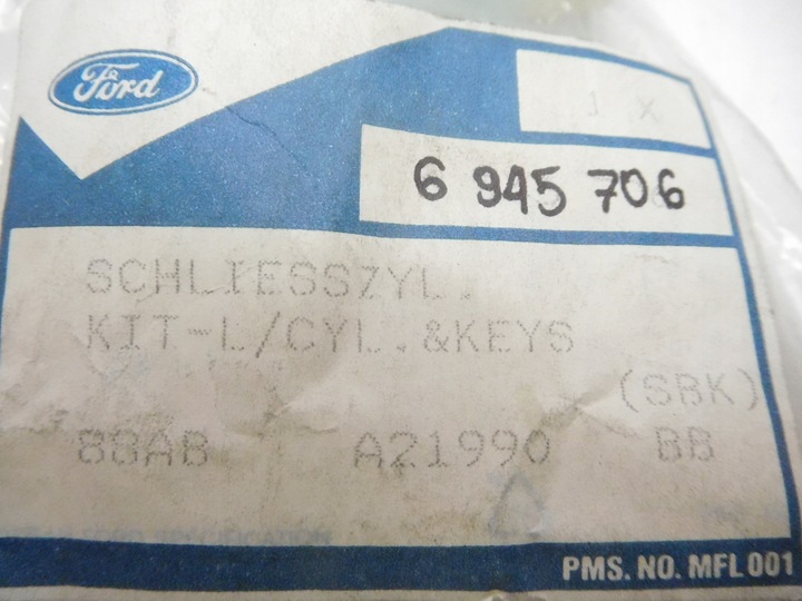 фото №9, Вставка замка дверь правый перед ford fiesta mk3 escort mk4 оригинальный номер 6945706