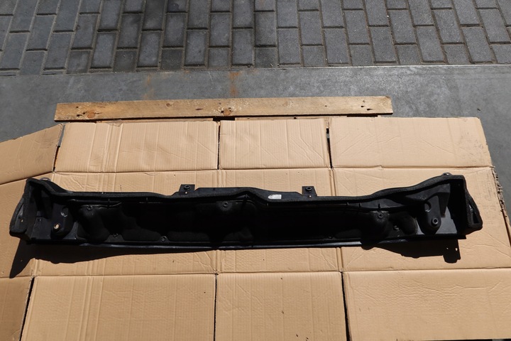 фото №8, Панель під лобовим склом clio iv 668107547r