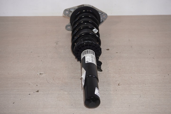 фото №5, Амортизатор bmw i3 lci 6880098