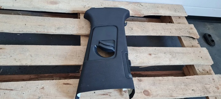 фото №1, Q7 4m ii защита стойка решётка ремня правая перед sline 4m0867244b