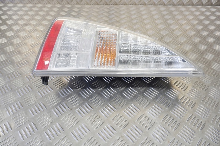 фото №9, Лампа ліва задня toyota prius _w3_ 8156147110 1.8l гібрид 100kw 2010