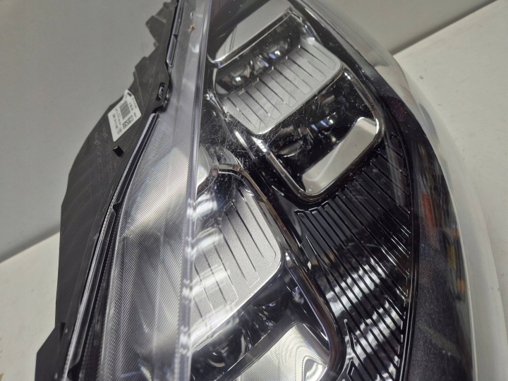 фото №7, Фара передняя левая ford kuga mk3 2023 lv4b-13e015-fh повреждённая