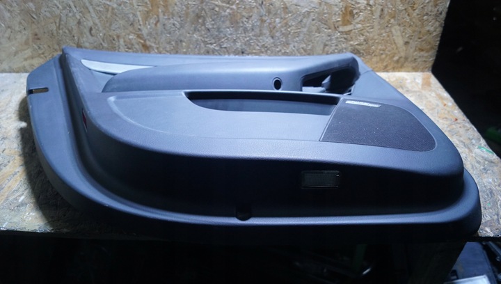 фото №8, Боковина двері лівий зад audi a6 c6 bose