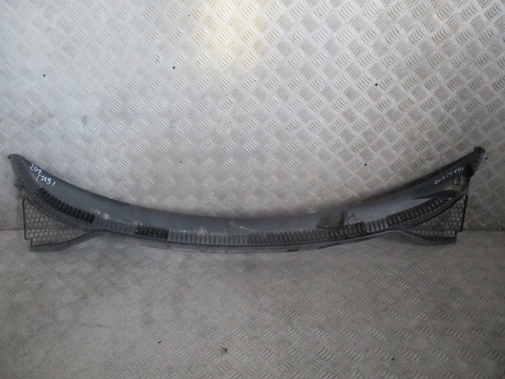 фото №1, Панель под лобовым стеклом peugeot 207 06-09r 96818458