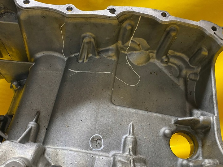 фото №12, Поддон масляная a6260101000 vito w447 w205 1.6 dci r9ma500