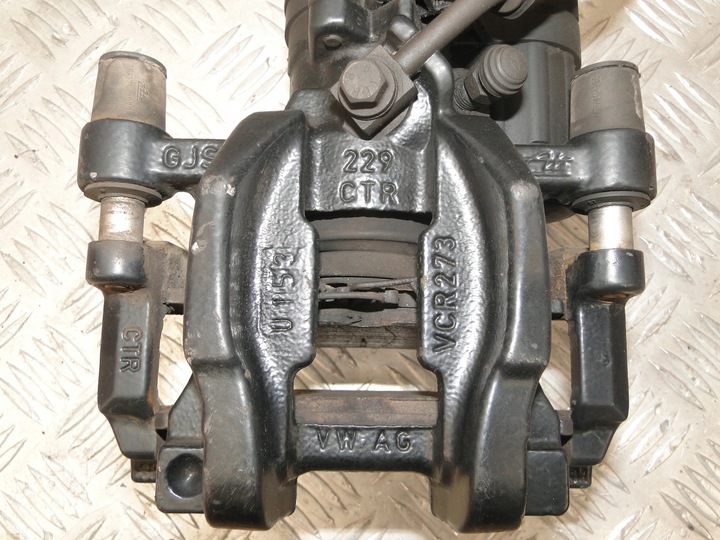 фото №6, Audi s3 8v рестайлинг тормоза диски зажимы тормозные колодки