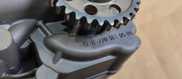 фото №9, Насос масла mercedes 1.6 cgi 270910 a2701800701