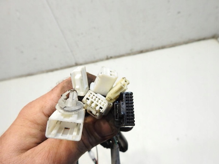 фото №5, Джгут установка двері лівий перед toyota avensis iii t27