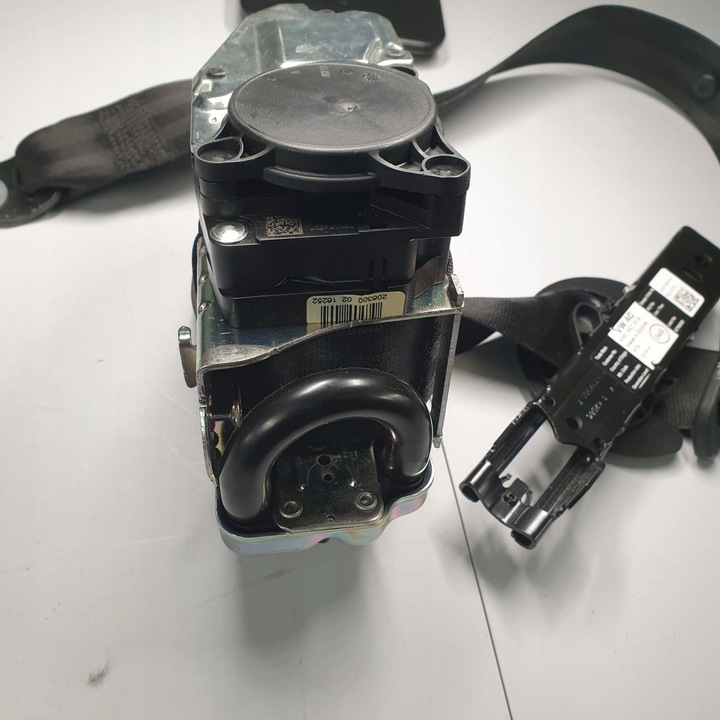 фото №10, Pas безпеки праві перед переднє audi q7 sq7 4m 4m0857706j