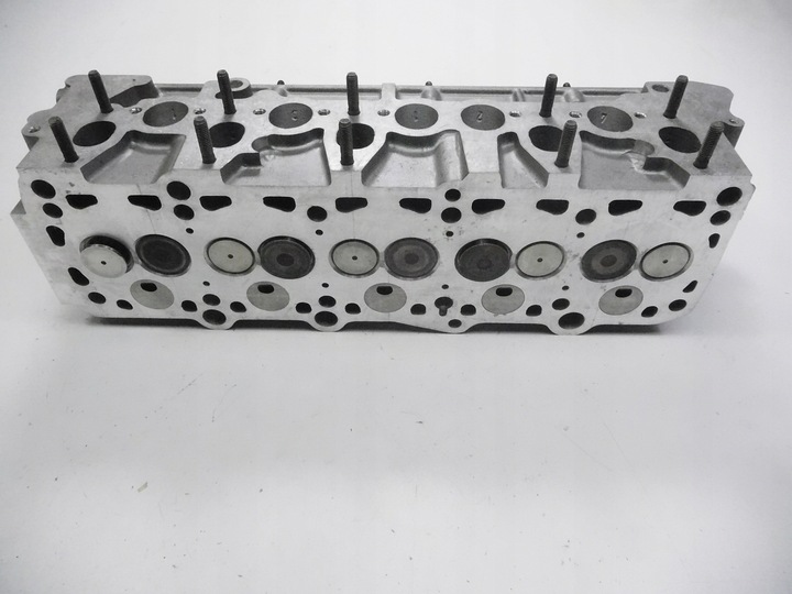 фото №12, Головка цилиндров audi 100 2.0 86- 069103265dx