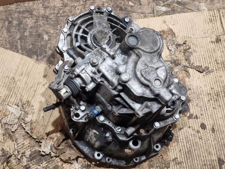 фото №11, Кпп кпп / коробка передач oem номер nd0 008 renault megane ii 1.9 dci