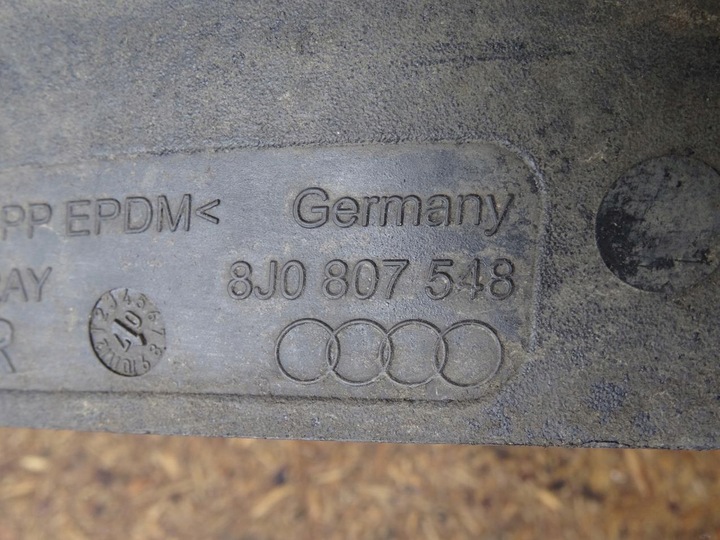 фото №10, Audi tt 8j 06-14 кронштейн спойлер подкрылки правые перед переднее 8j0807548