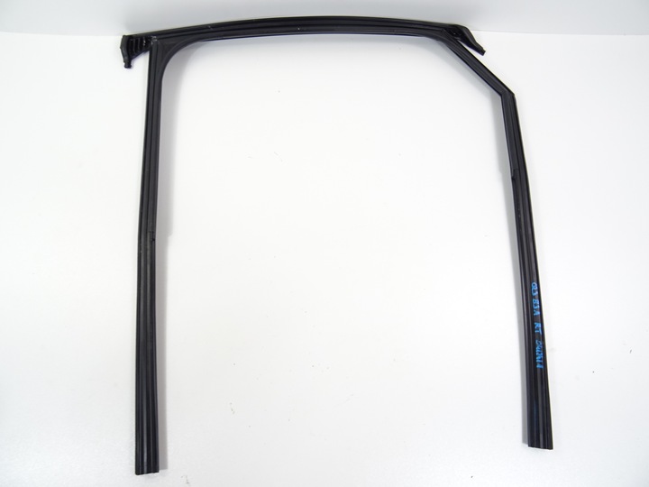 фото №6, Audi q3 83a прокладка двері зад права 83f839432