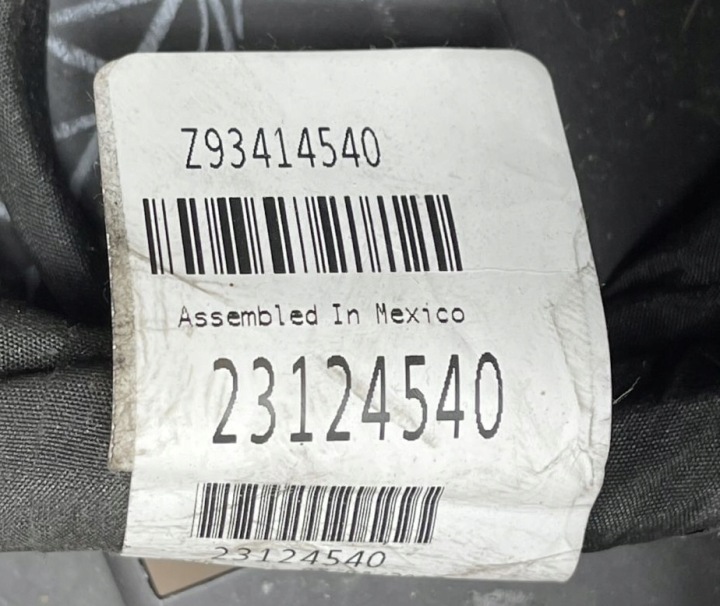 фото №13, P9 gmc yukon xl iv 2015 - подлокотник туннель средний 22885237