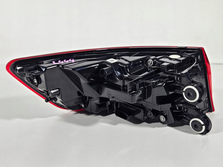 фото №10, Лампы правые зад задние audi a4 b9 рестайлинг sedan 8w5 matrix адаптер eu