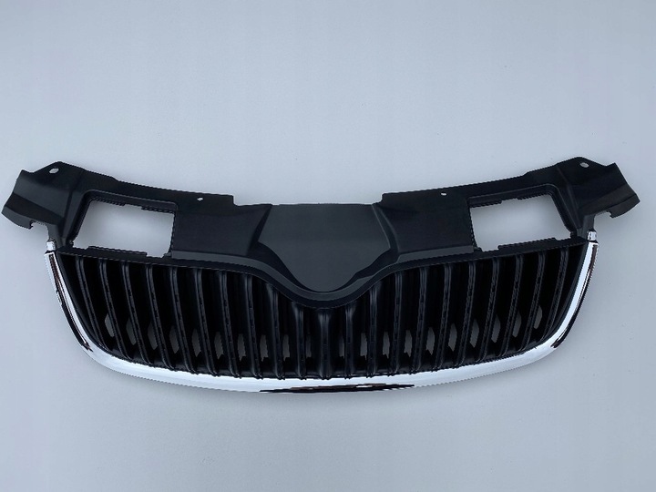 фото №1, Skoda roomster 07-10 решётка радиатора +хром решётка перед