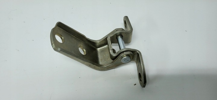 фото №8, Lexus rx prius rav4 yaris ii lexus петля дверь зад dół левый 68780-0d071