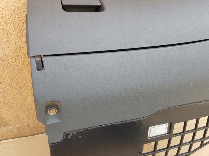 фото №9, Бардачок праві пасажира audi a6 c5 97-04 / європа справний комплектний / сірий