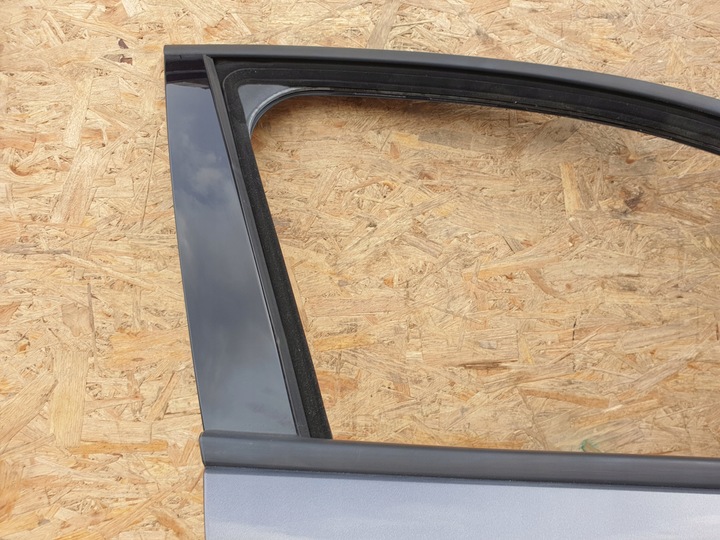 фото №3, Alfa romeo stelvio дверь правые перед 035 niemalowa