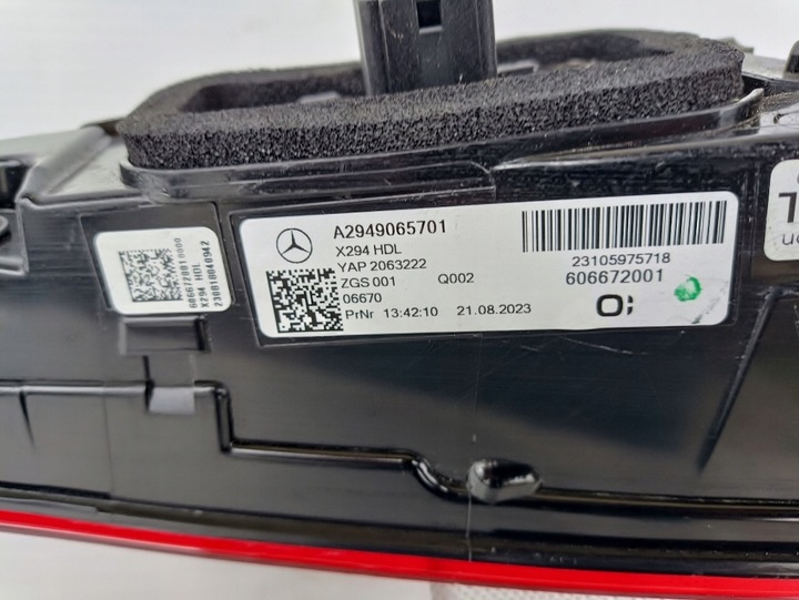 фото №8, Mercedes eqe w294 suv 22- лампа задня накладка led європа a2949065701