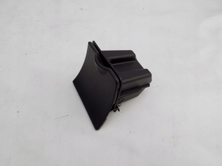 фото №1, Citroen xsara пепельница 00-05 r 9638400477