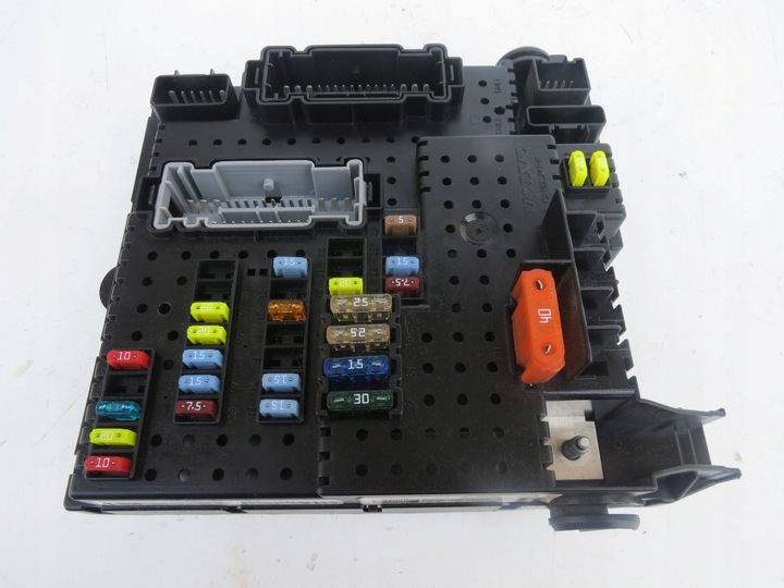 фото №7, Коробка предохранителей volvo xc90 4.4 v8 30786646