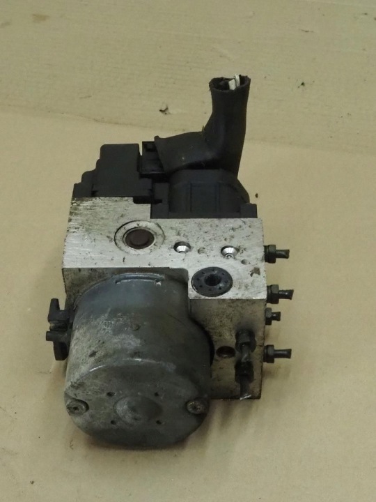 фото №10, Toyota avensis t22 i головний гальмівний циліндр abs 89541-05050 0273004229